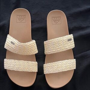 Reef Women's Cream and Tan Sandals